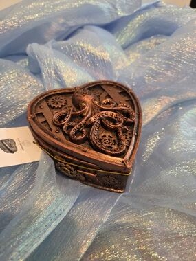 Steampunk Octopus Heart Trinket Box - Copper Tone